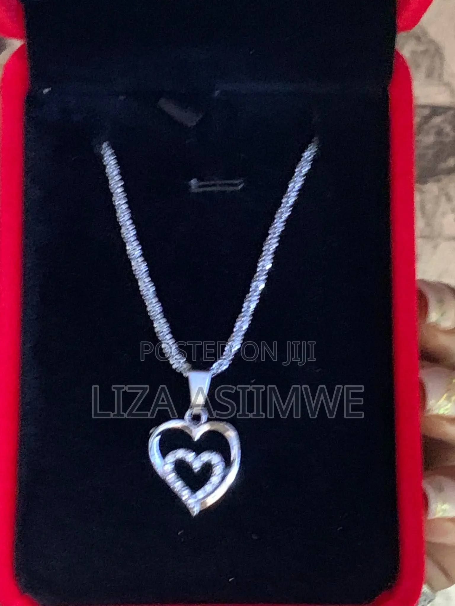 Lady’S Necklaces