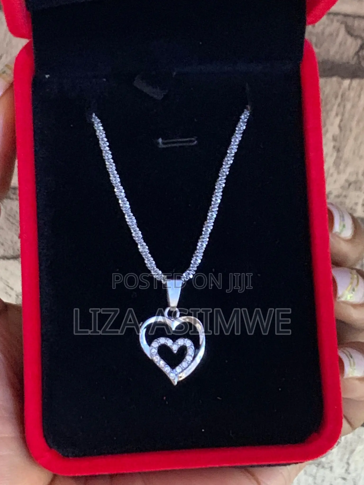 Lady’S Necklaces