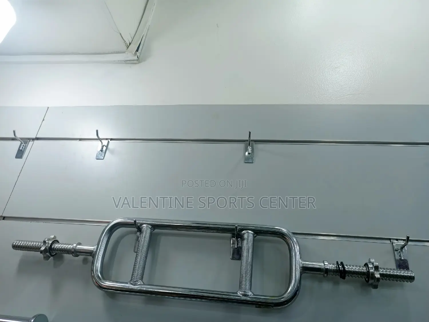 TRICEP BAR 10 Kg (22lbs) Original Material