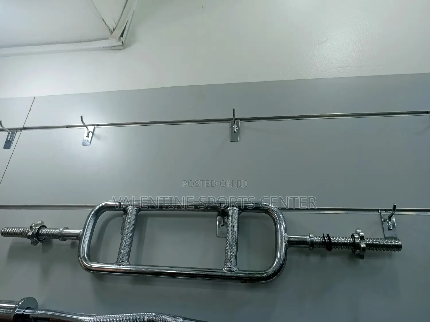 TRICEP BAR 10 Kg (22lbs) Original Material