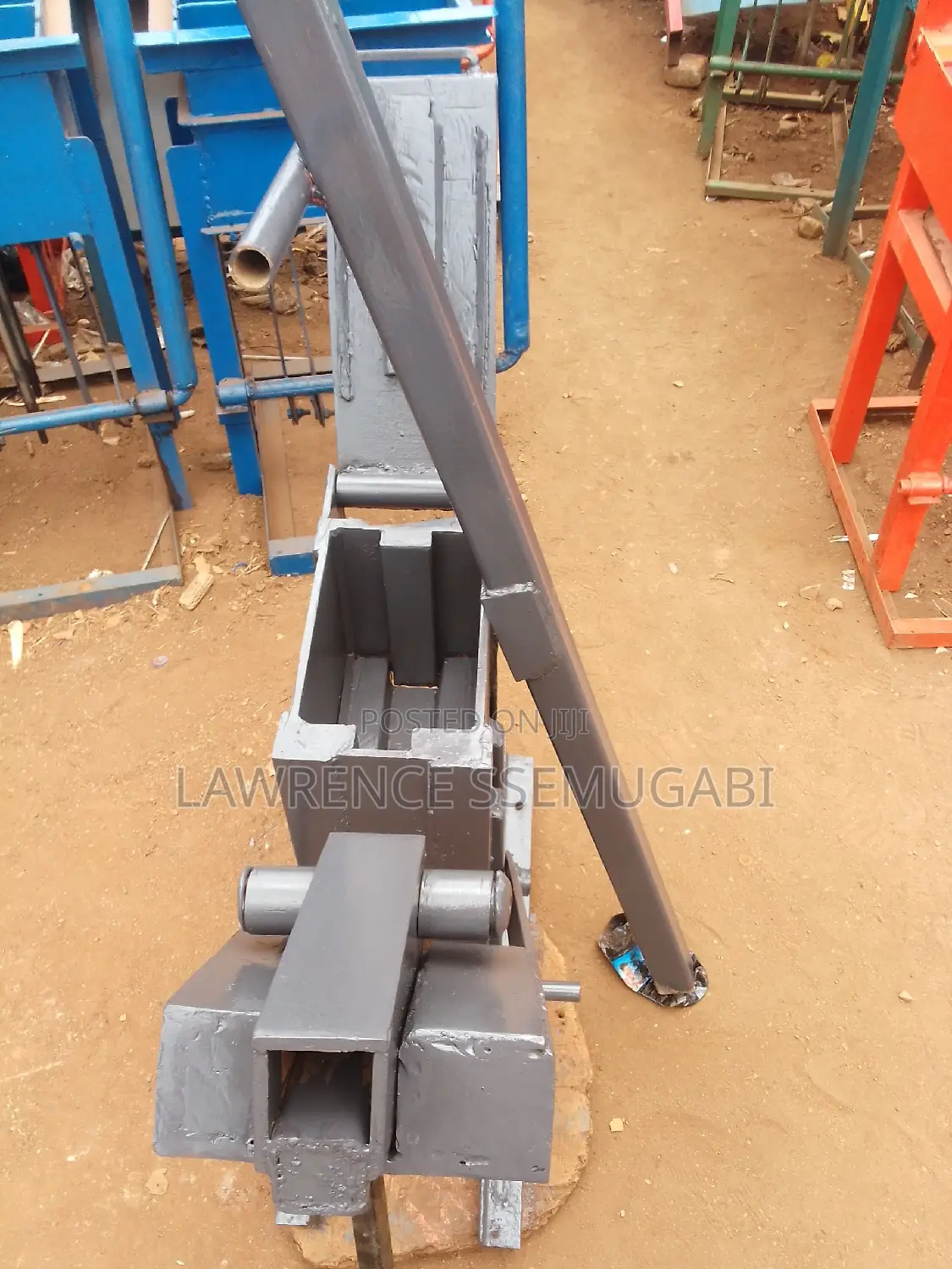 Single Interocking Brickmaking Machine