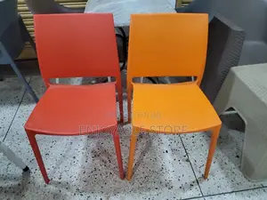 Plastic Chairs Plastic Chairs