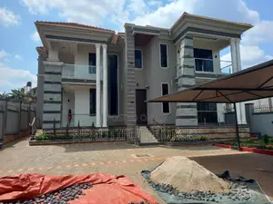 Furnished 6bdrm House in Kira for sale