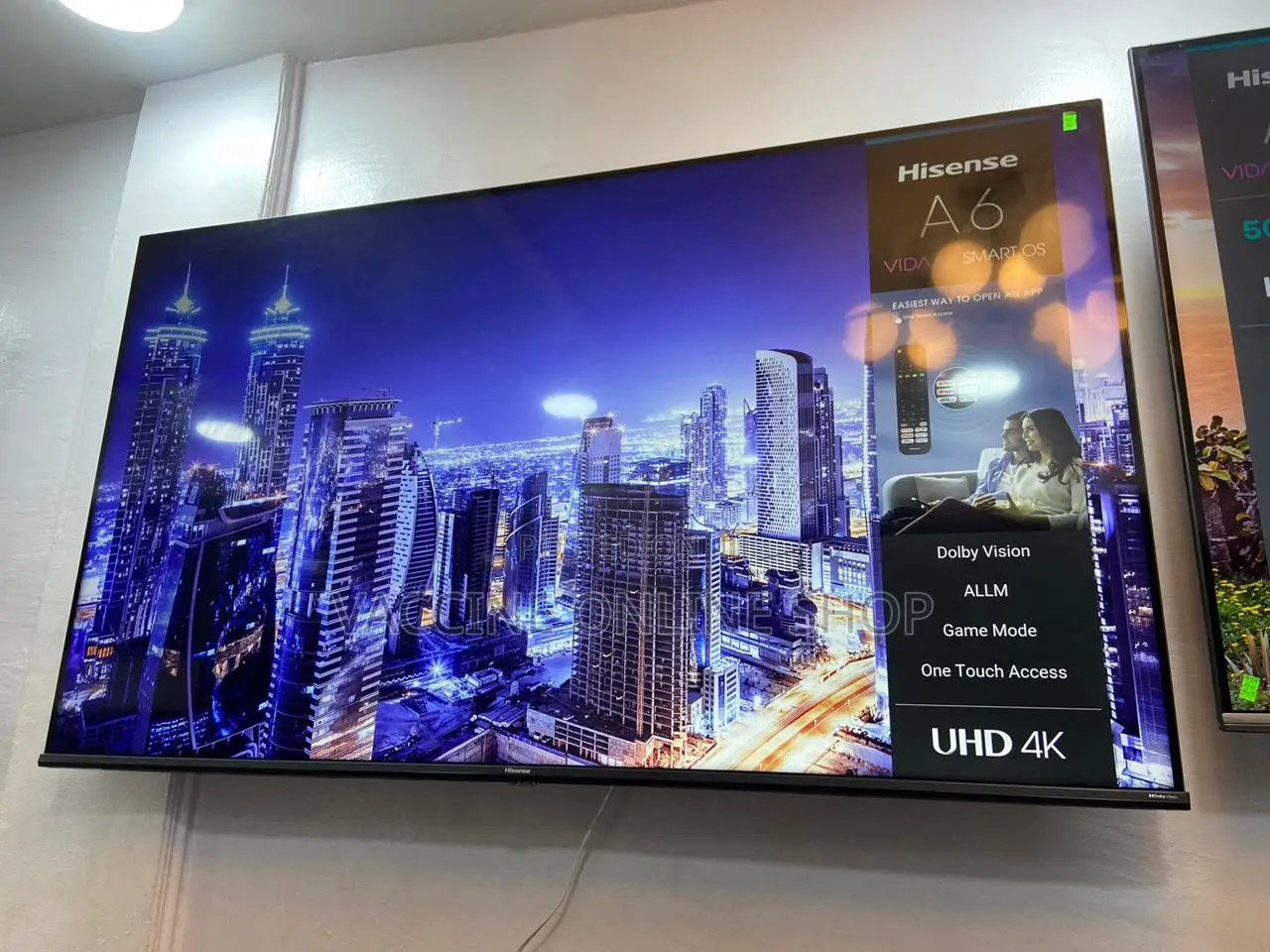 Hisense 50" Smart Tv /Hisense 50inch Smart TV (04DZGB)