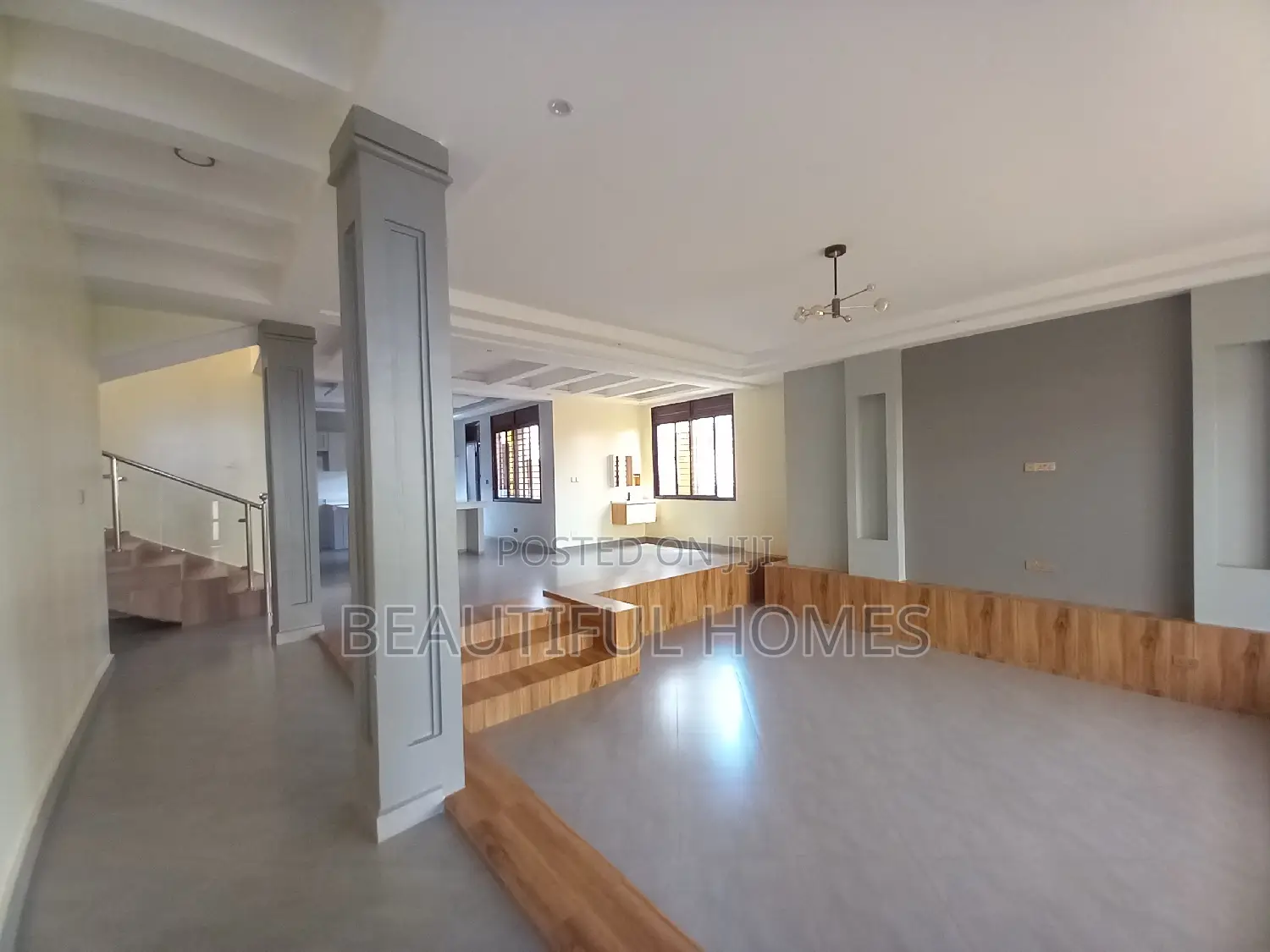 Furnished 6bdrm Mansion in Kira, Central Division for sale