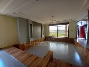 Furnished 6bdrm House in Kira for sale