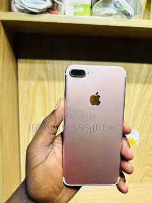 Apple iPhone 7 Plus 32 GB Pink
