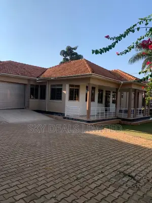 4bdrm Bungalow in Kisaasi, Nakawa for rent