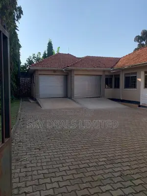 4bdrm Bungalow in Kisaasi, Nakawa for rent