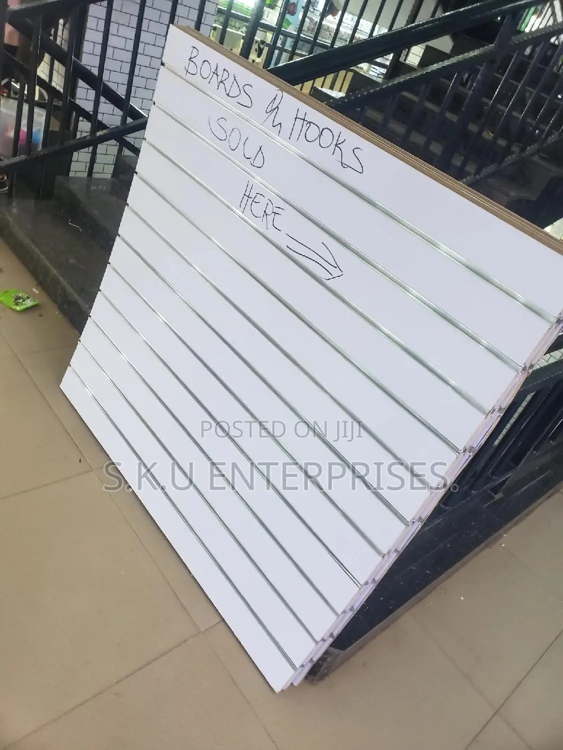 Short 4 by 4 Display Boards