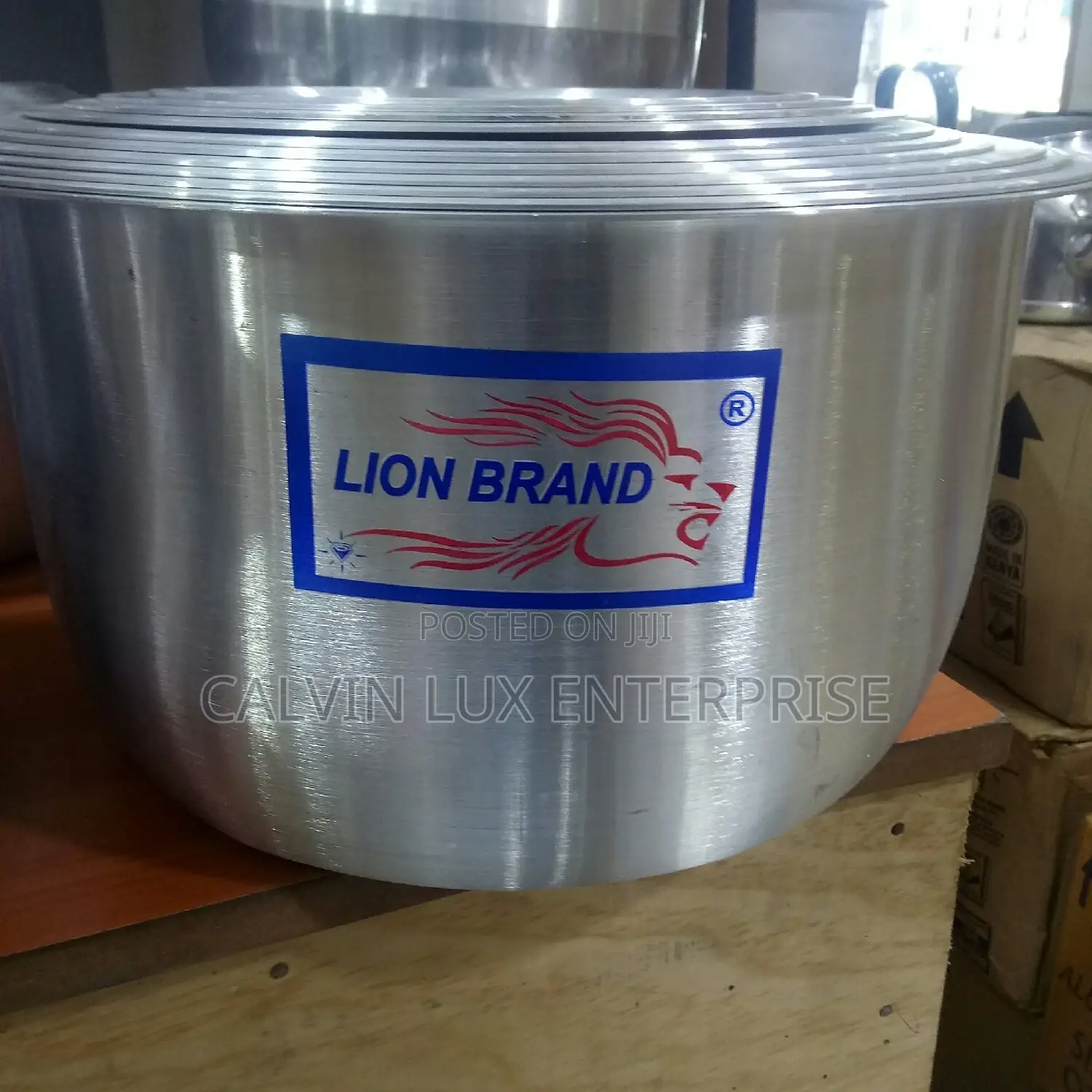 Lion Brand Saucepans 12 Pieces