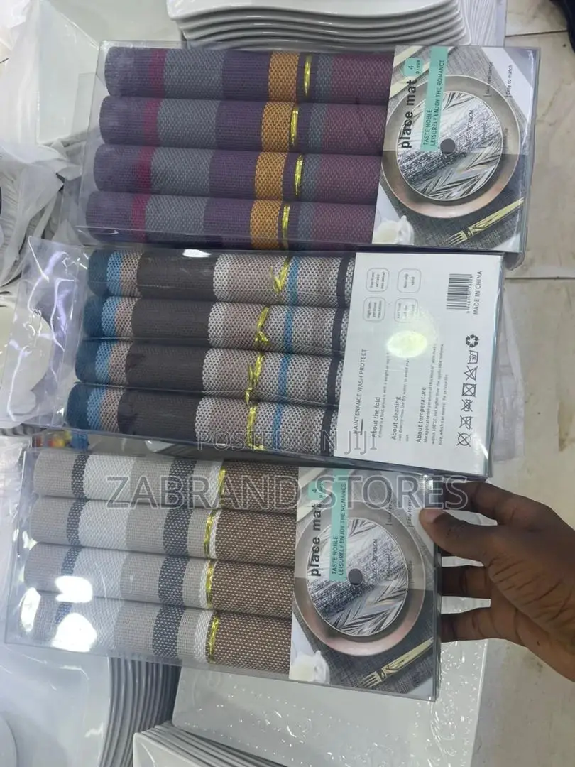 Table/ Place Mats 4pcs