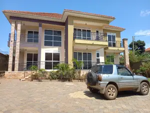 Furnished 7bdrm Duplex in Kira for sale