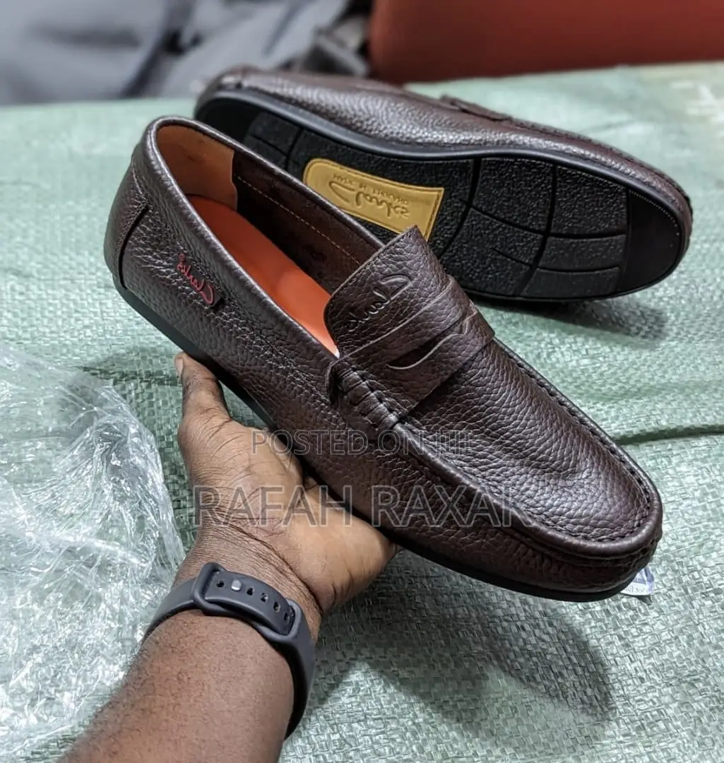 Original Clarks Premium Leather Flat Sole Moccasins