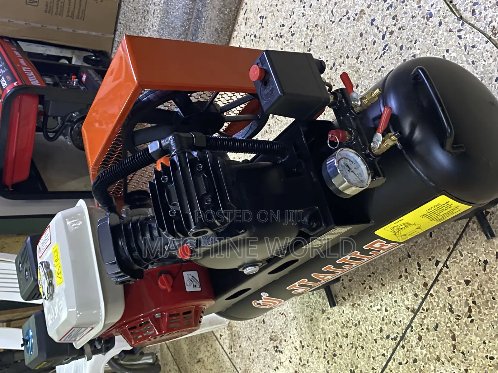 Gasoline/Petrol/Fuel Compressor 8hp (Air Compressor/Sprayer)