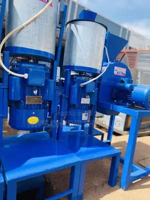 Single Phase 10kg Gnut Machine for Oddi,Kipooli and Powder