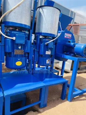 Single Phase 10kg Gnut Machine for Oddi,Kipooli and Powder