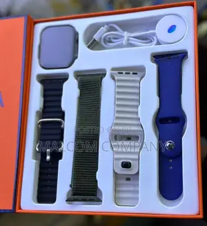 High Quality Smart Watch With Bluetooth to Smartphone