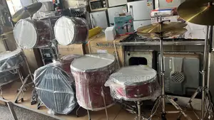 Tama Drum Set
