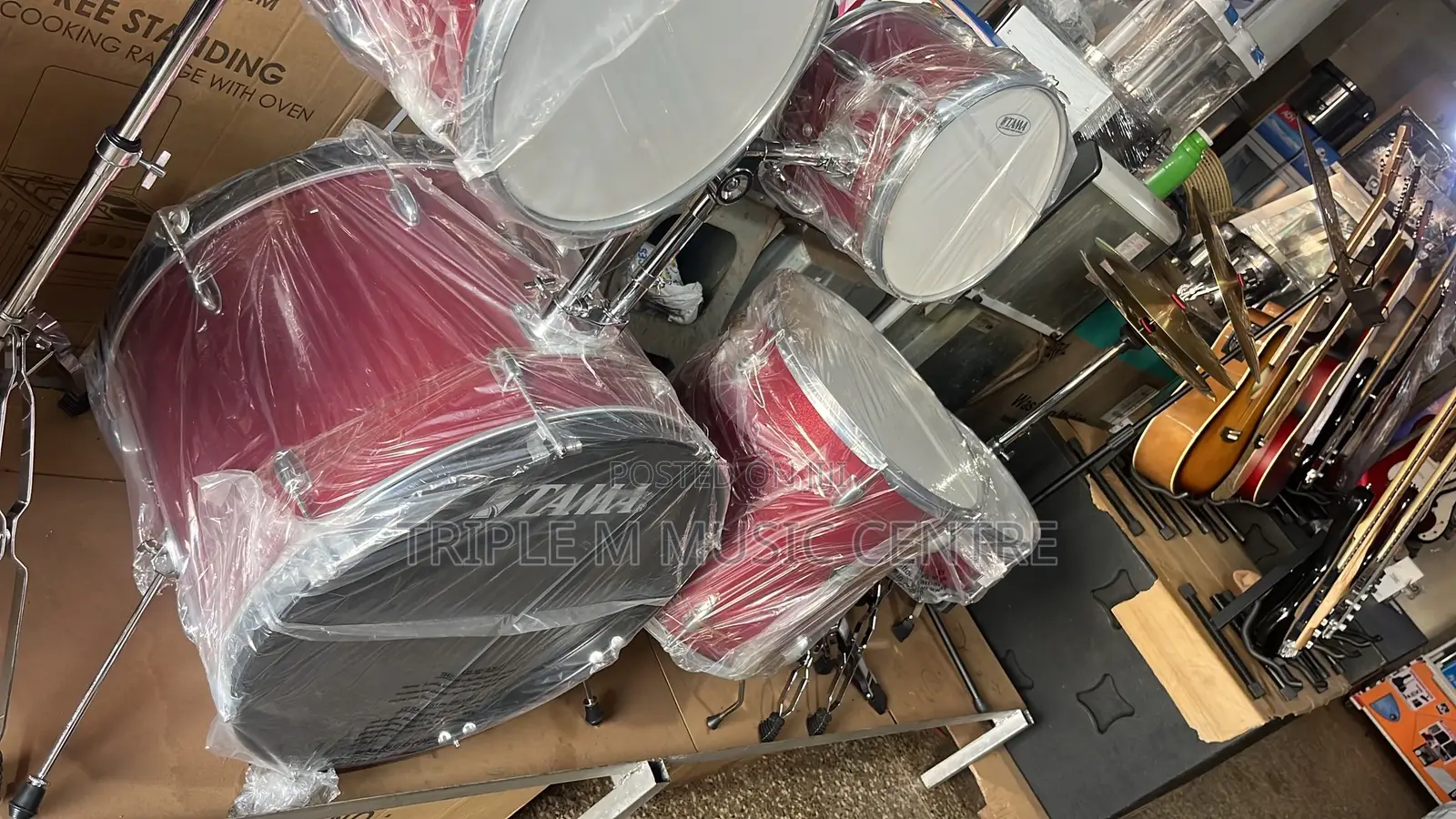 Tama Drum Set