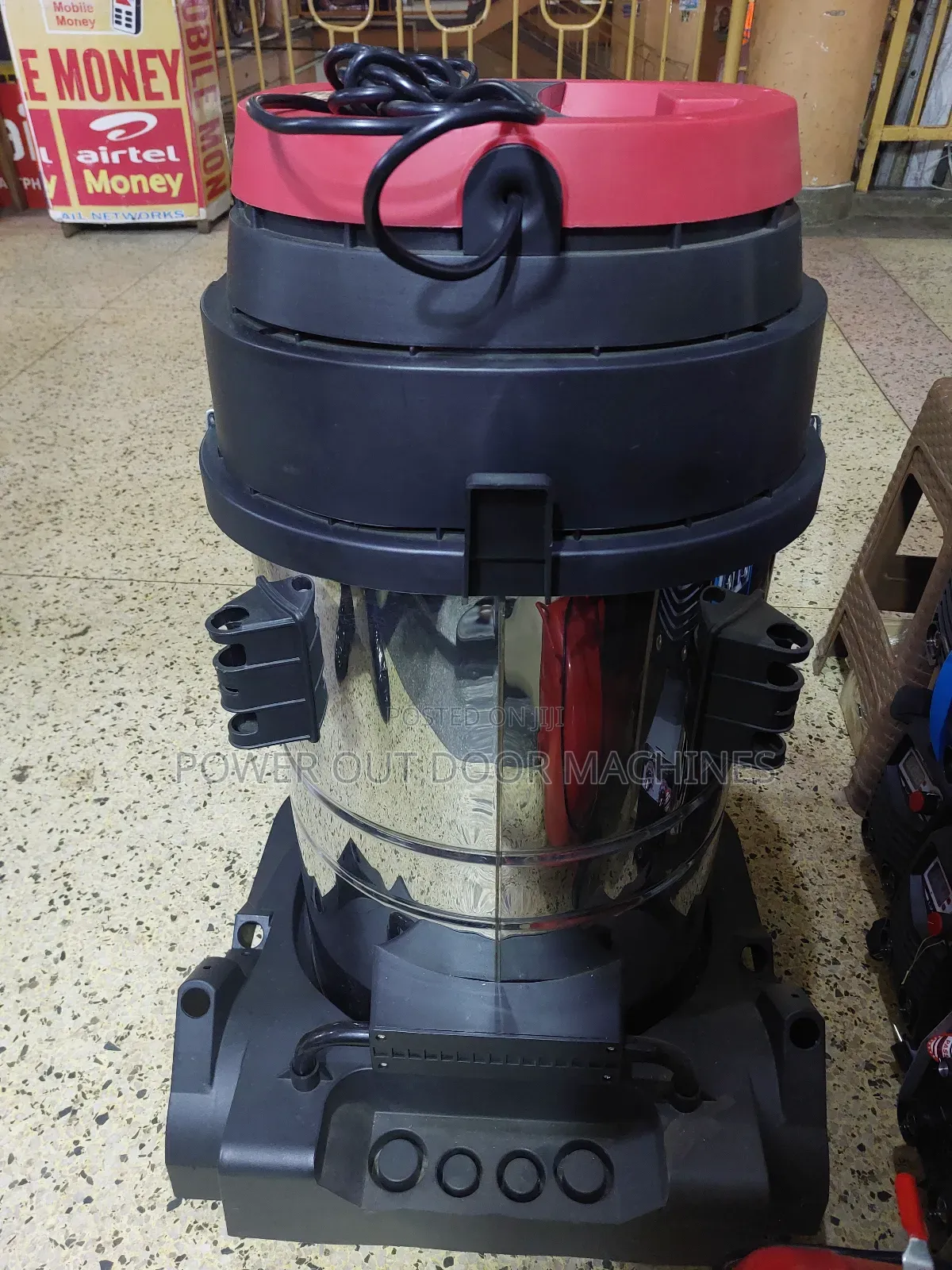 80 Litre Wet and Dry Vacuum Cleaner