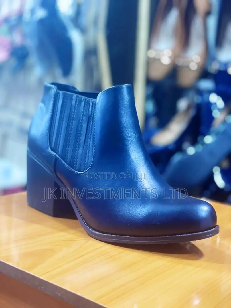 Ladies Boots