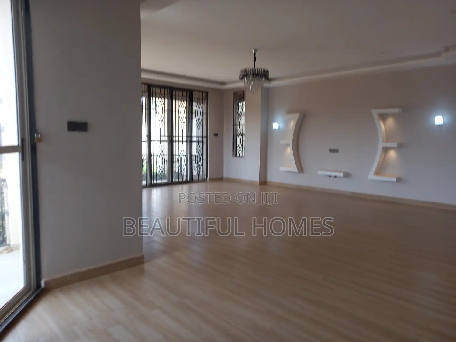 Furnished 7bdrm Mansion in Najjera, Central Division for sale