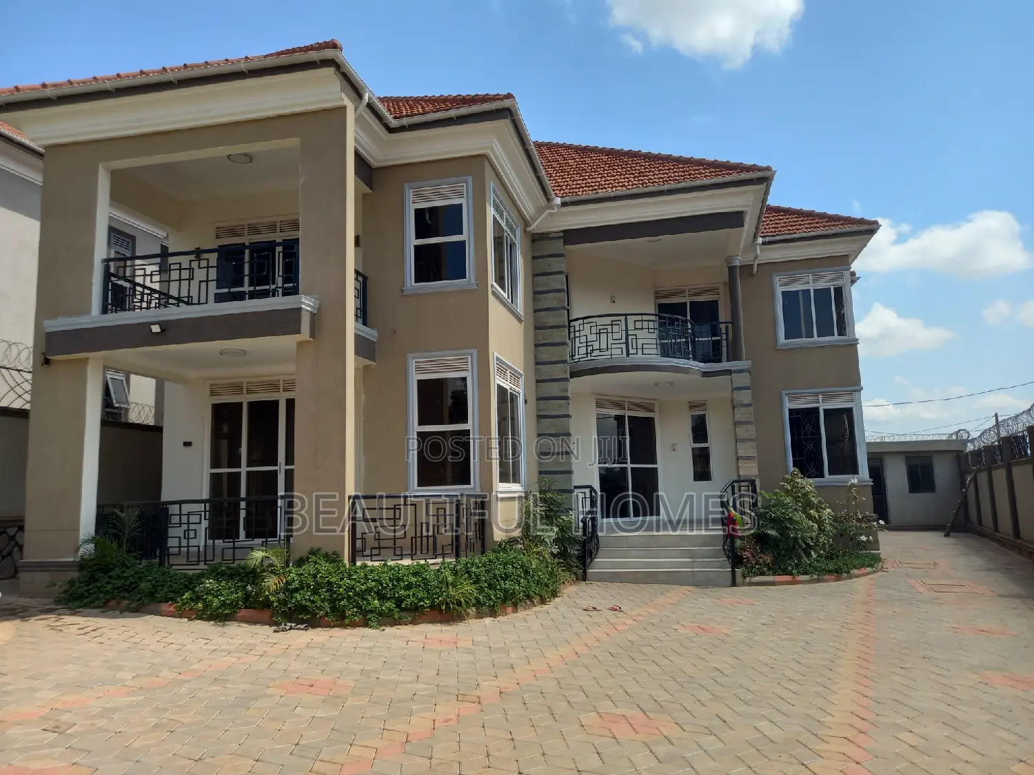Furnished 7bdrm Mansion in Najjera, Central Division for sale