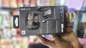 JBL Tune Buds