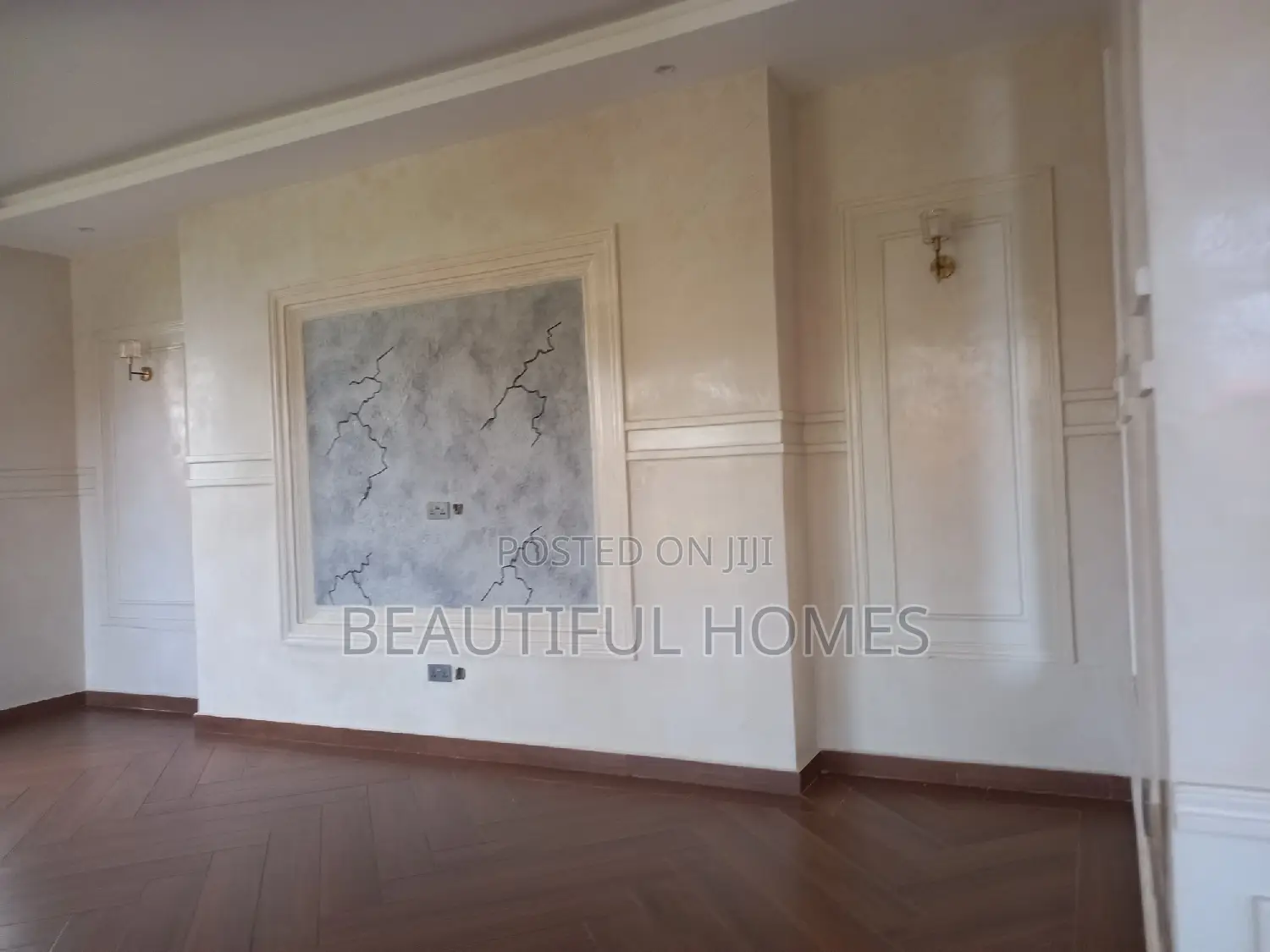Furnished 7bdrm Duplex in Kisaasi, Nakawa for sale