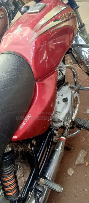 Bajaj Boxer 2023 Red