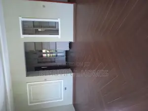 Furnished 7bdrm Duplex in Kisaasi Corporate, Nakawa for sale