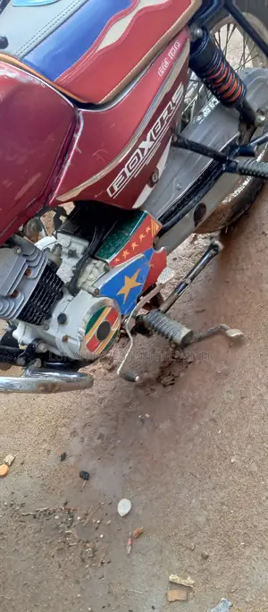 Bajaj Boxer 2023 Red