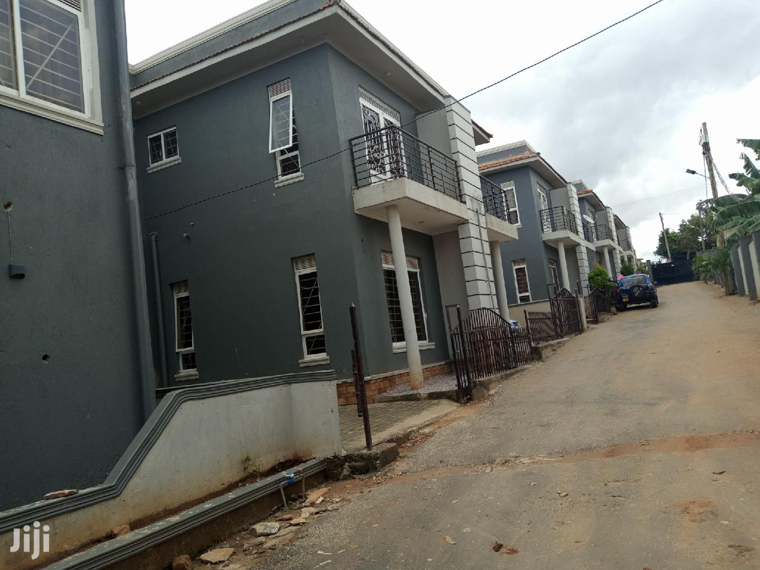 Kiira Four Bedroom Villas With Such Nice Tarmack Access on Sale