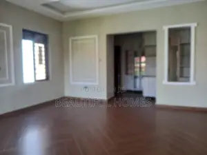 Furnished 7bdrm Mansion in Kisaasi, Nakawa for sale