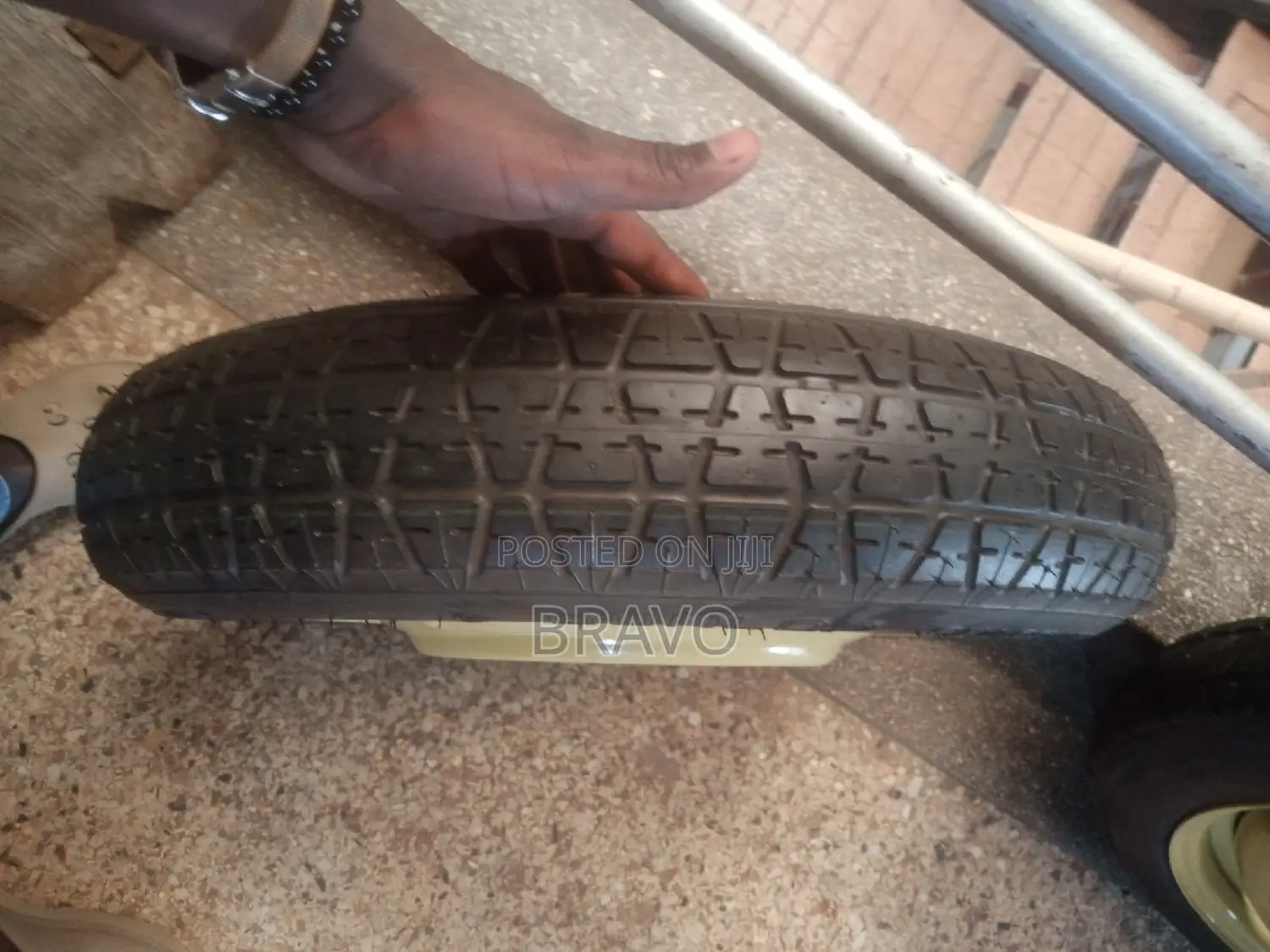 Spare Tyres for Premio Size 15.