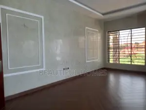 Furnished 7bdrm Duplex in Kisaasi, Nakawa for sale