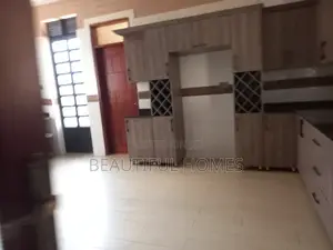 Furnished 7bdrm Duplex in Kisaasi, Nakawa for sale