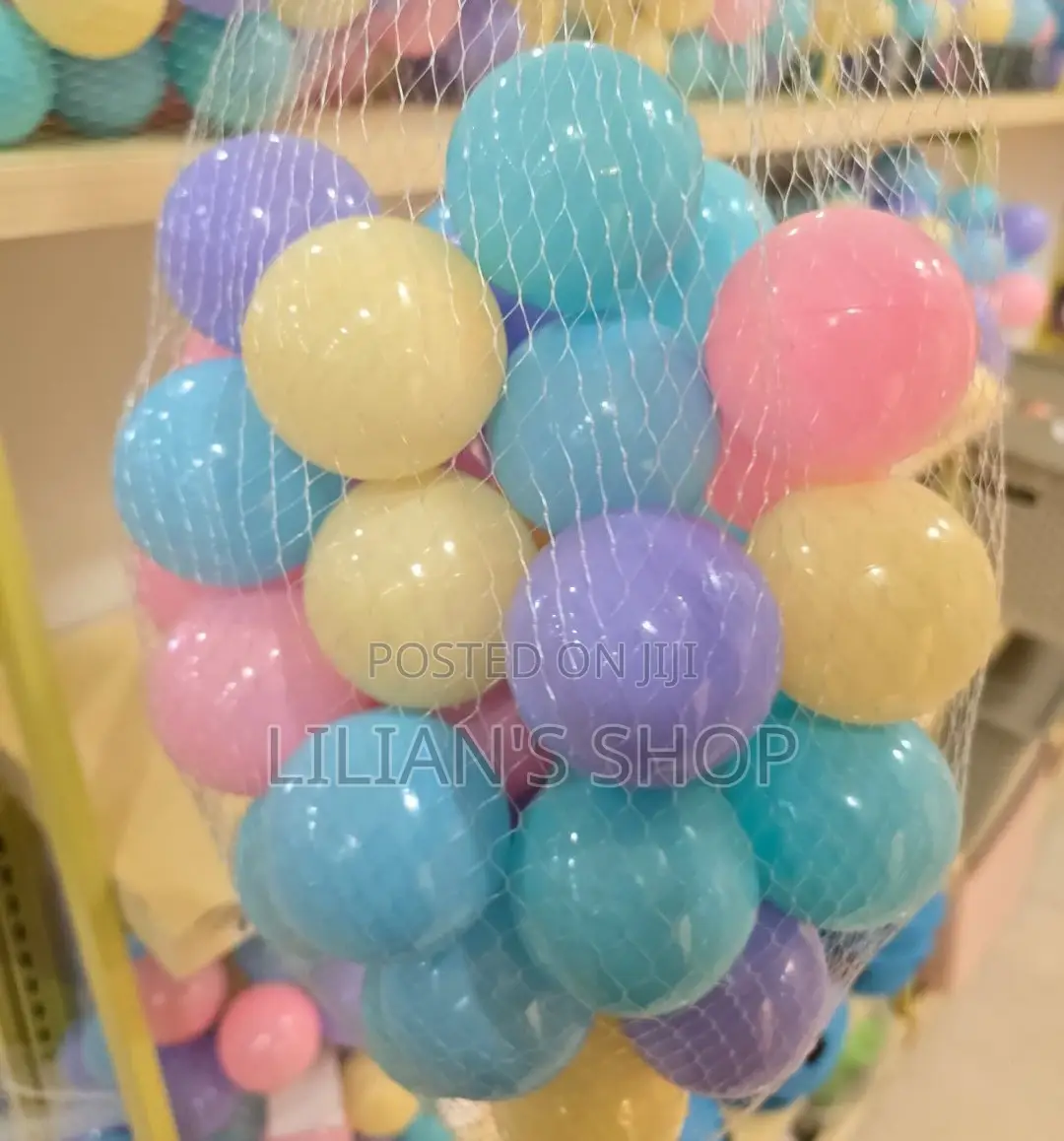 50 Colorfully Kids Play Balls