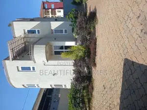 Furnished 4bdrm Duplex in Kira for sale