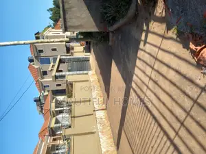 Furnished 5bdrm Duplex in Kyanja First Class, Nakawa for sale