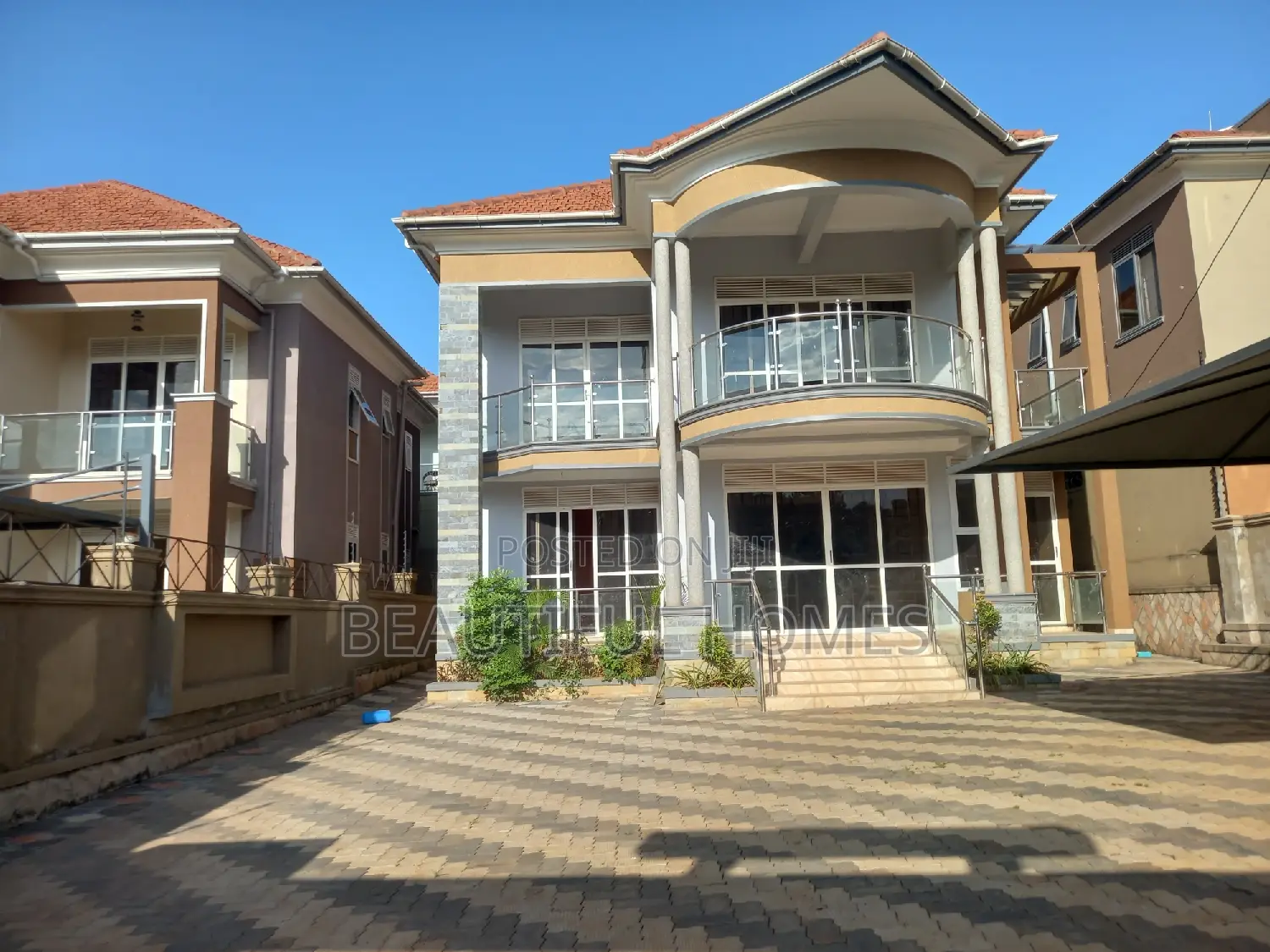 Furnished 5bdrm Mansion in Kyanja, Nakawa for sale