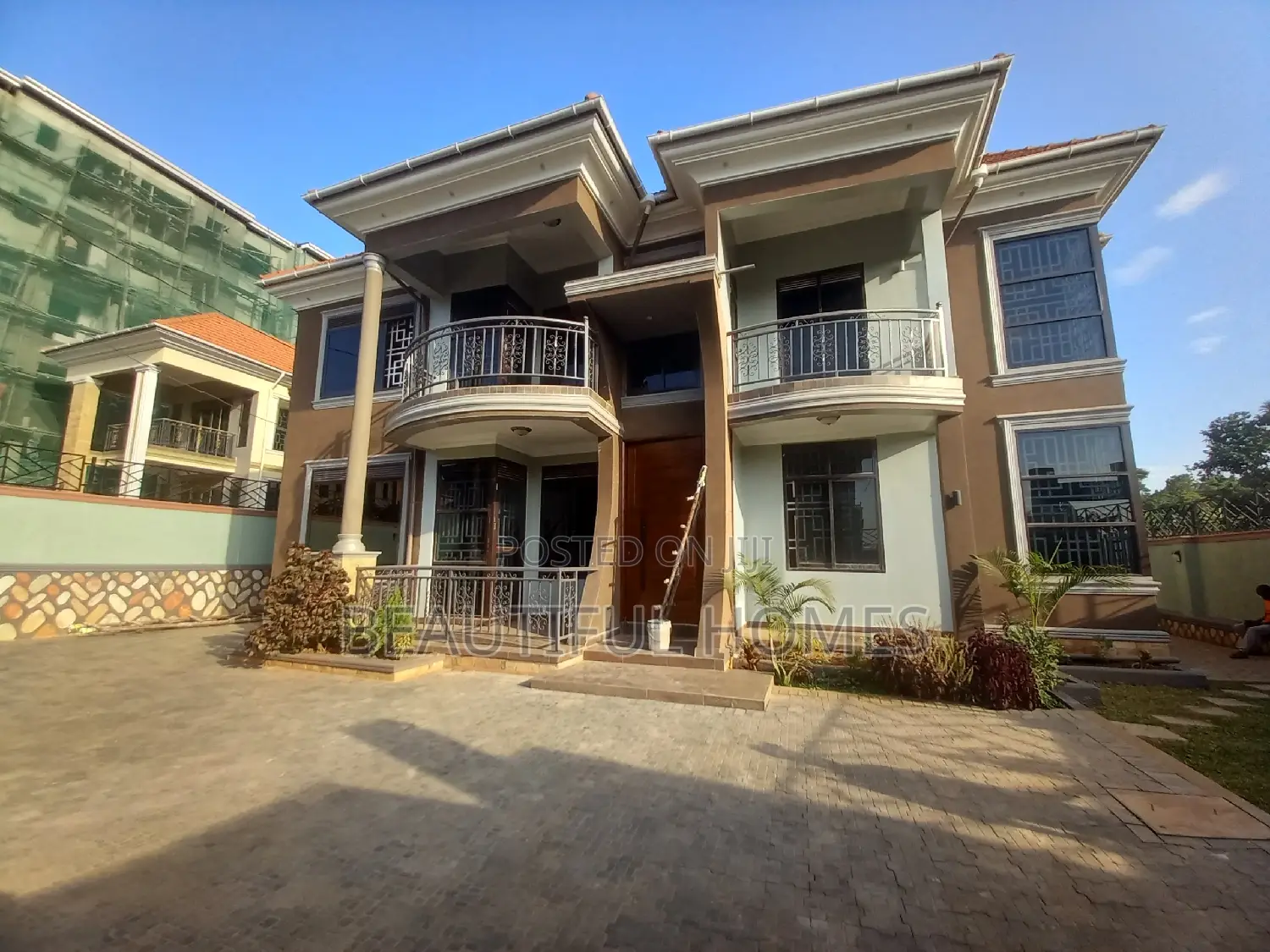 Furnished 6bdrm Duplex in Kyanja, Nakawa for sale