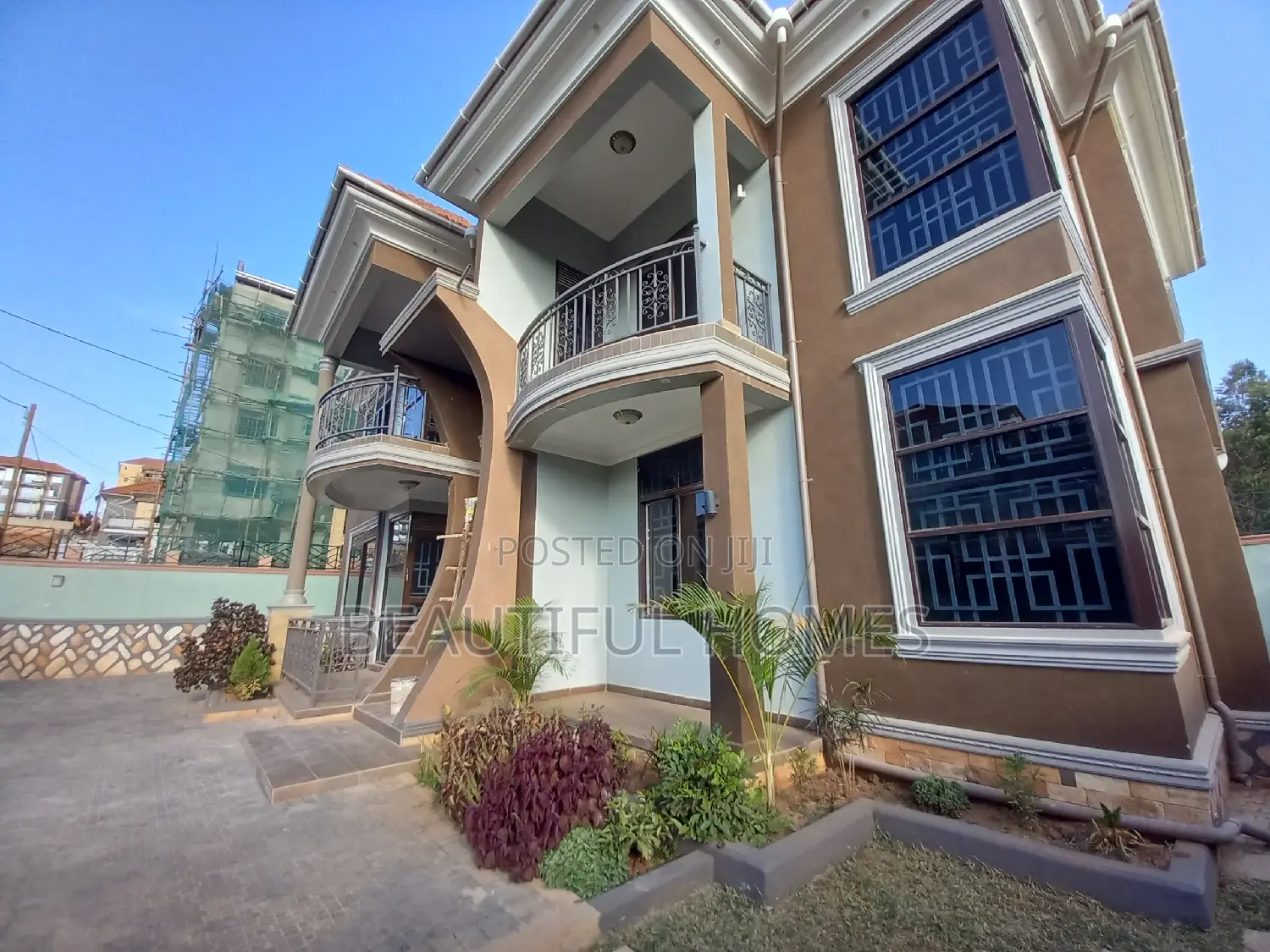 Furnished 6bdrm Duplex in Kyanja, Nakawa for sale