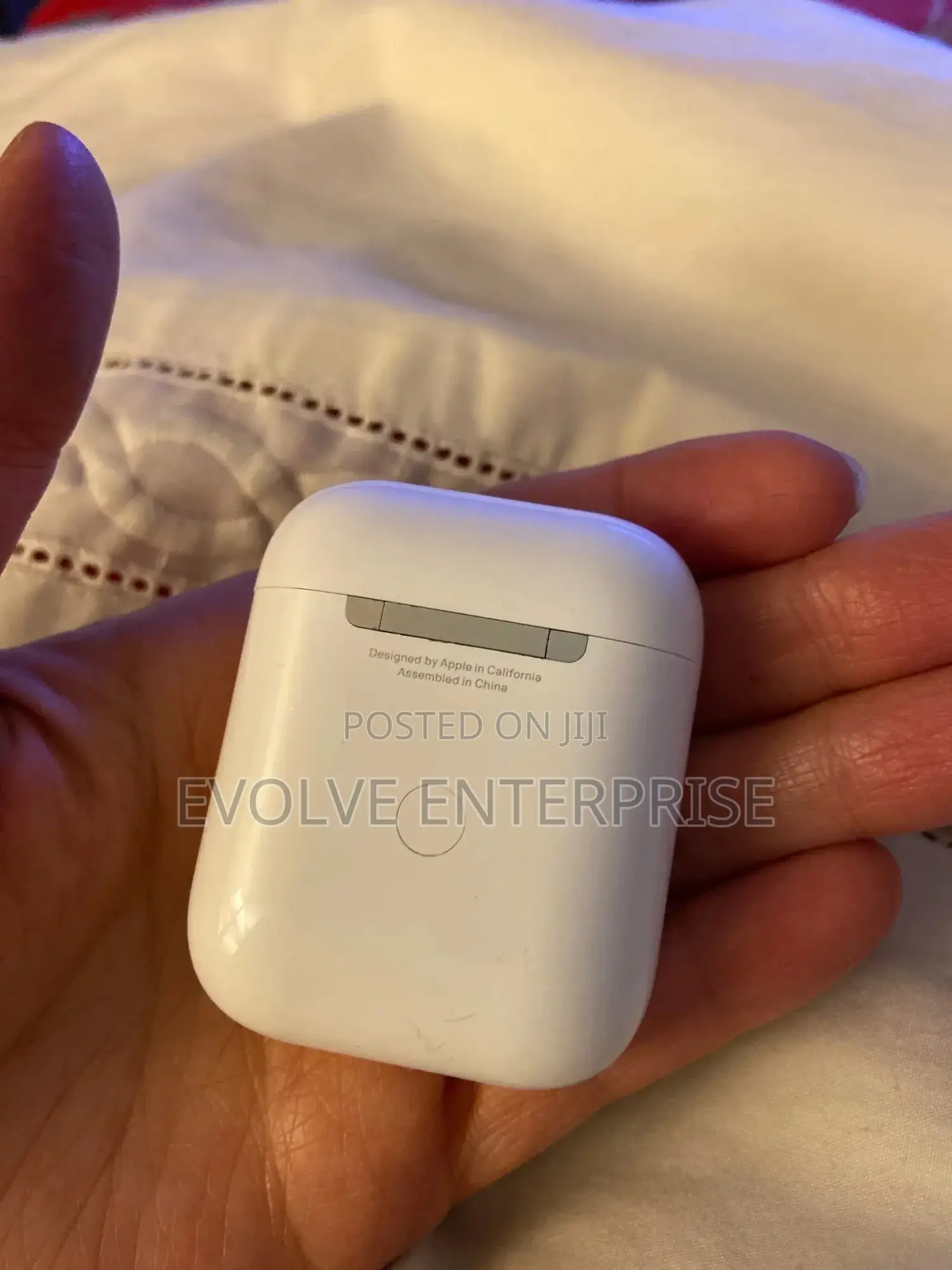 100% Original Airpods 2(2nd Generation)