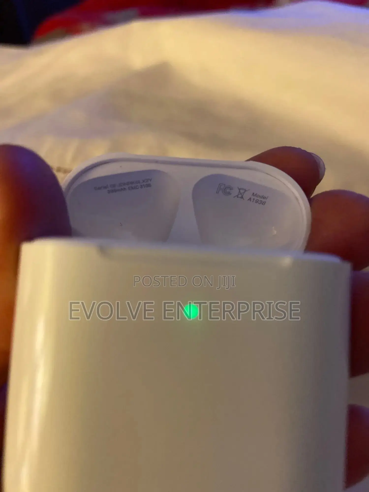 100% Original Airpods 2(2nd Generation)