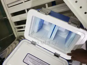 Vaccine Carrier _12litres