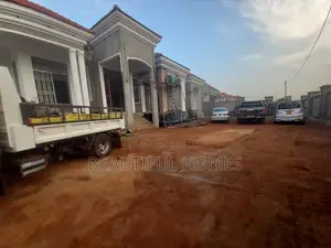 Furnished 5bdrm House in Najjera, Kira for sale