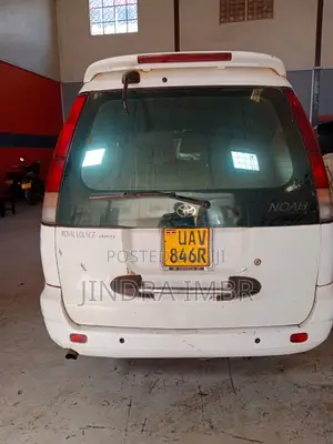Toyota Noah 2001 White