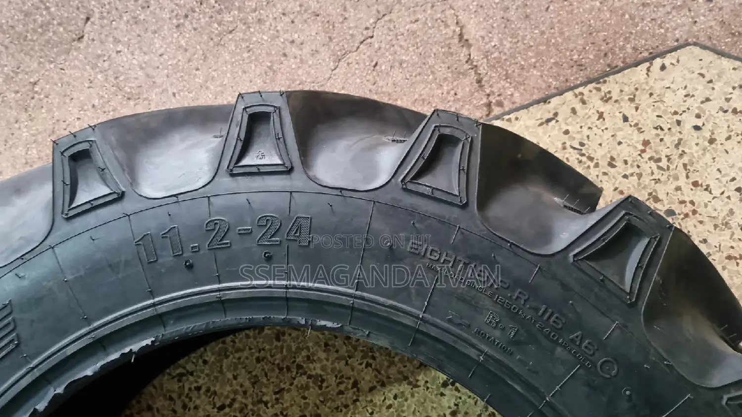 12.4r24 Tractor Tyre Brand New
